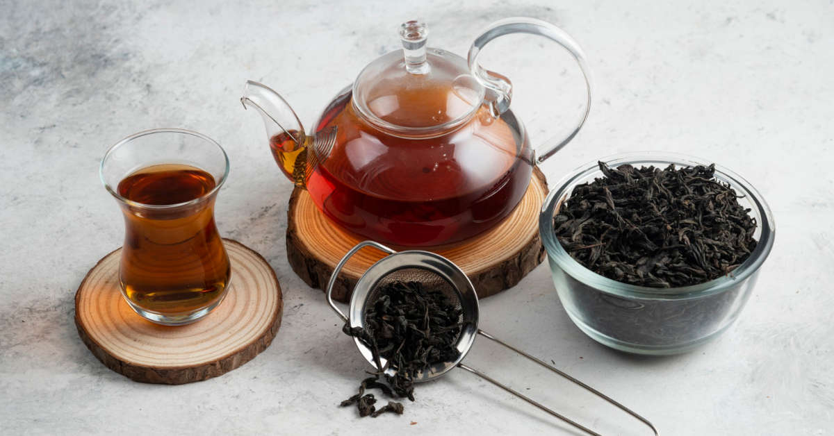 Czarna herbata w ciąży – czy można pić?