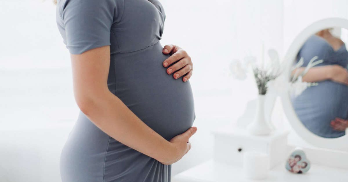 Co na rozstępy w ciąży? Kremy, maści i olejki