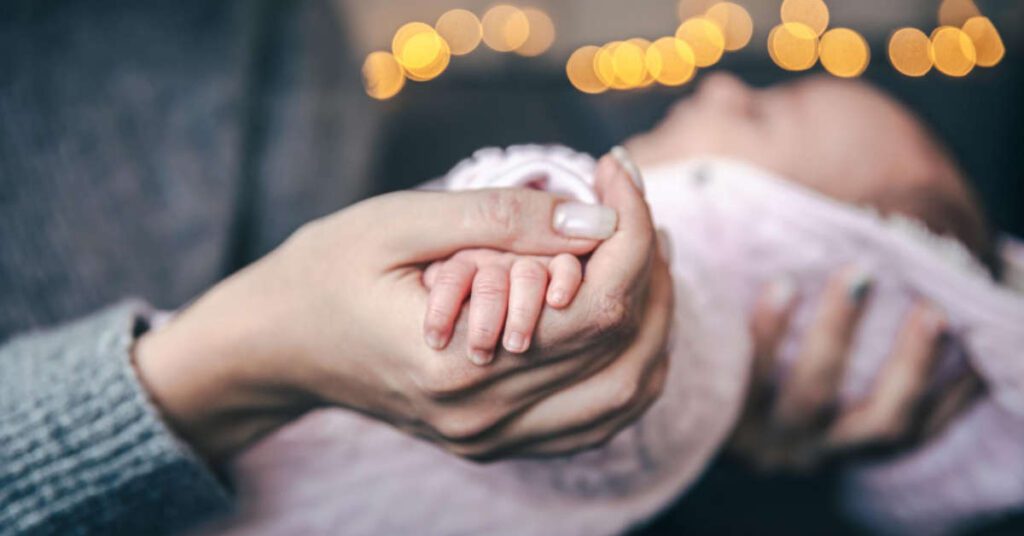 Skaza białkowa – jak rozpoznać potówki u niemowlaka?
