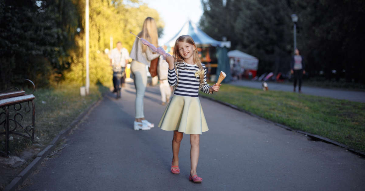 Od ilu lat dziecko może samo chodzić po mieście?