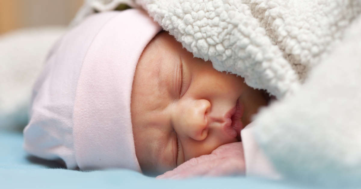 Jak wyglądają wychodzące zęby u niemowlaka?