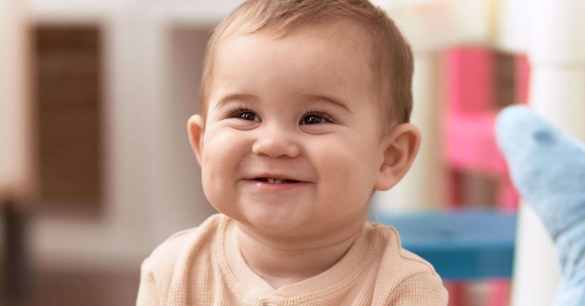 Kiedy dziecko zaczyna się uśmiechać?
