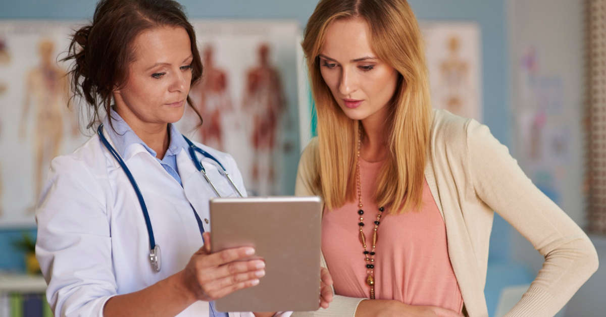 Uczucie rozpierania w kroczu w ciąży – skąd się bierze?