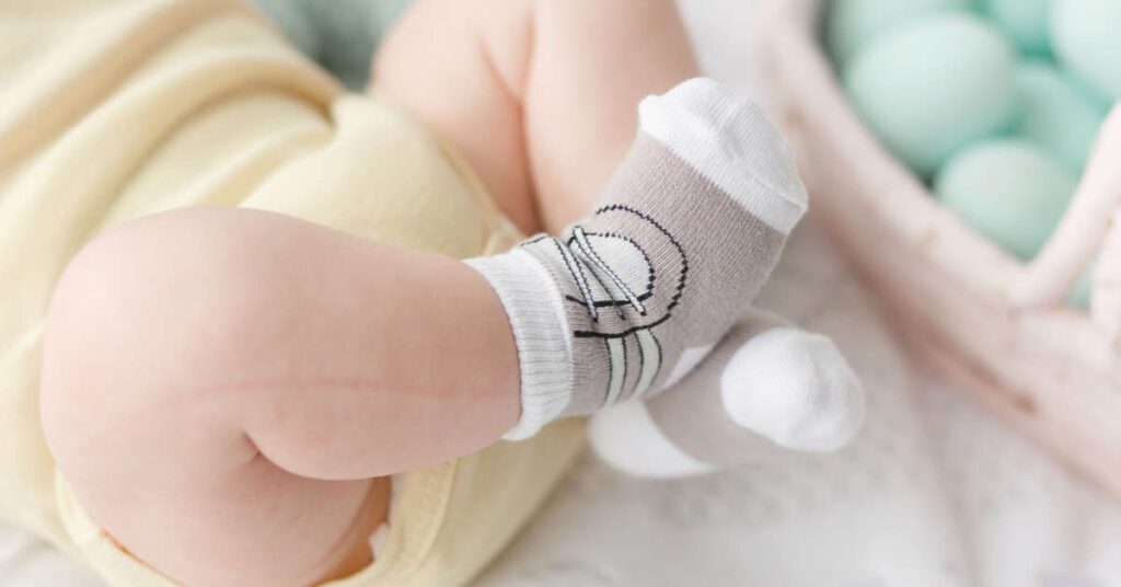 Jaki rozmiar skarpetek dla niemowlaka?