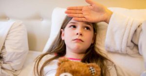 Co robić gdy dziecko ma dreszcze przy gorączce?