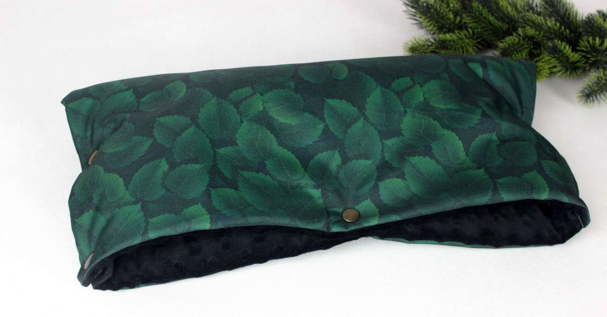 Mufki do wózka - sposób na komfortowe spacery w mroźne dni